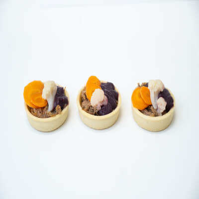 tartlet with red-wine confit duck 25 pcs